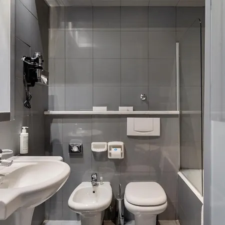 Hotel Mediolanum-3